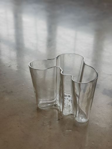 Finnish design vase Aalto